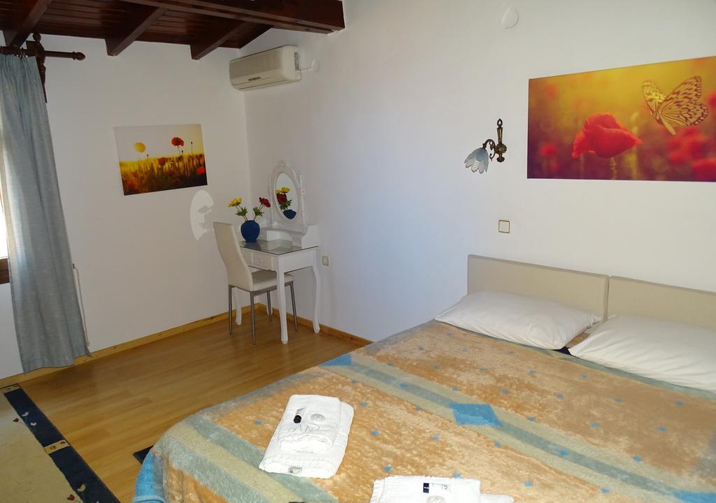 Anemones Rooms Chania  Exterior photo